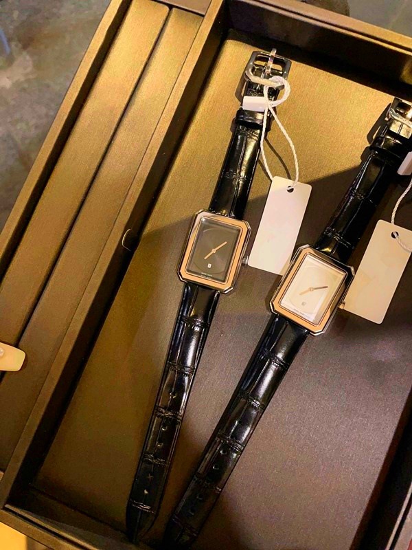 跨境中古小香风腕表两针方形女表编织绳表带黑金方糖手表女陶瓷女详情8