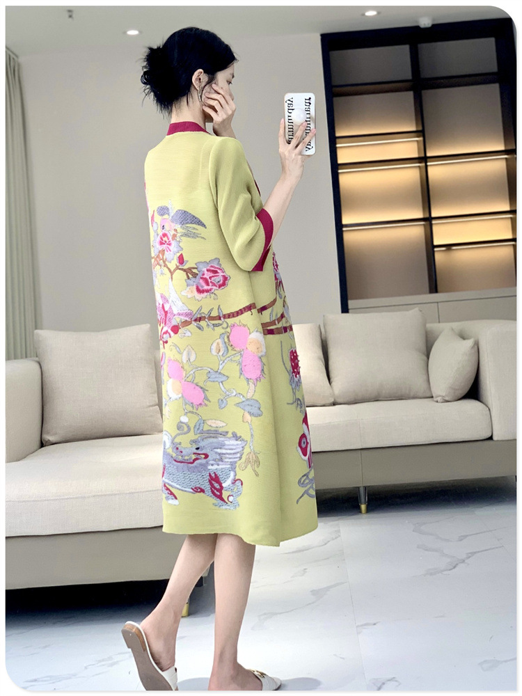 三宅褶皱2024春夏新中式连衣裙复古国风减龄洋气中老年女装衬衫裙详情17