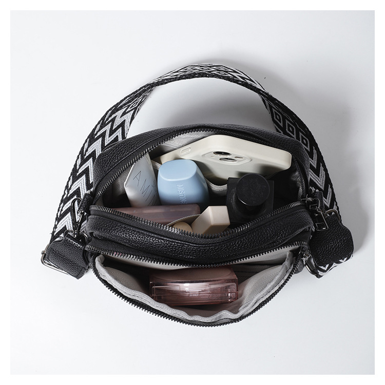 外贸潮流女包小众时尚质感宽肩带大容量女士单肩斜挎小方包跨境详情9