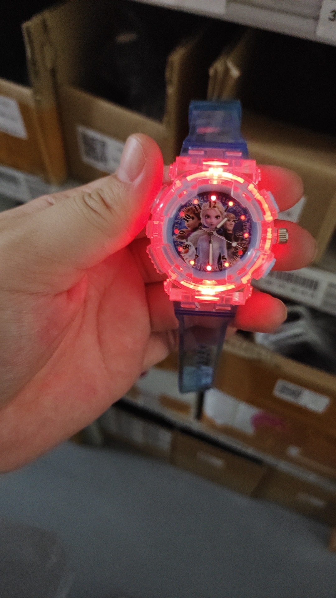 批发2024年儿童硅胶石英手表艾莎公主女童塑料电子卡通可爱发光表详情1