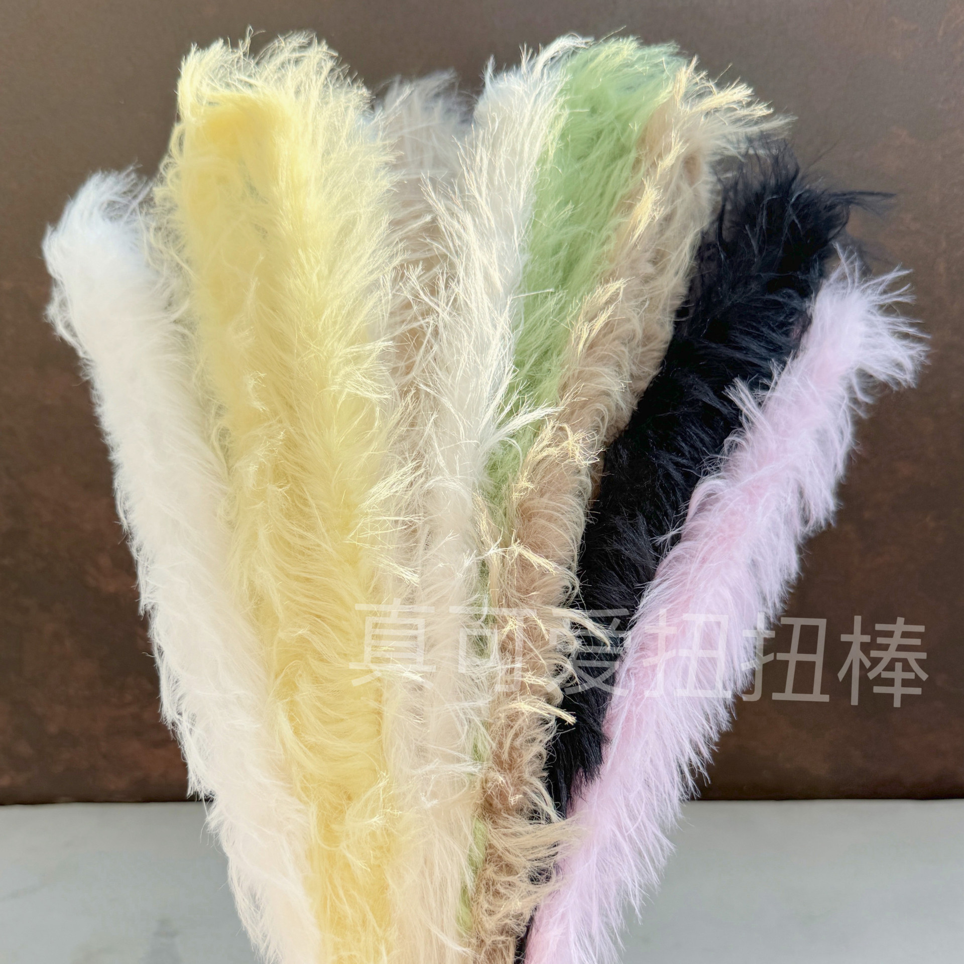 工厂直供 新款25mm长貂毛扭扭棒毛绒羊毛毛条手工diy扭棒小狗玩偶详情6