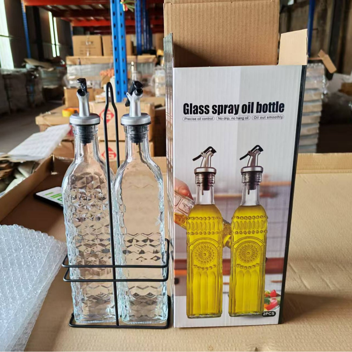 方形玻璃油瓶防漏大号厨房醋壶酱油瓶醋瓶料酒瓶喷油瓶套装带铁架详情13