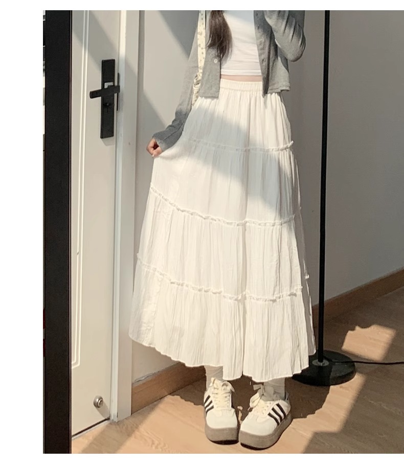 The new Korean-style gentle dress of Spring and Autumn features a high-waisted, slimming and versatile skirt with a stretched-waist midlength pic 11