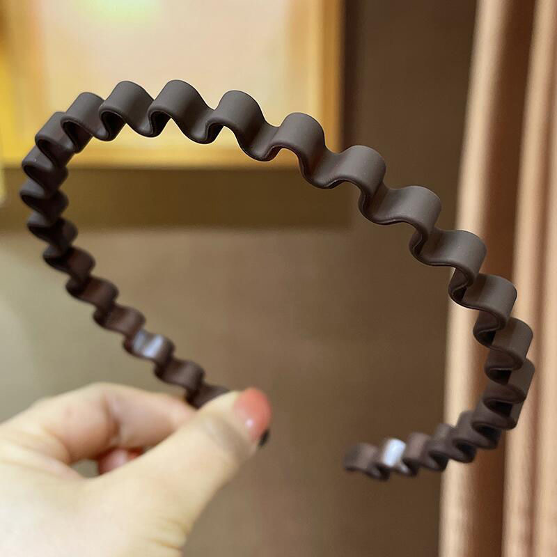 Simple face wash, retro wavy hair band, elegant and practical hair washing and pressing hair band, elegant for going out, versatile hair clips and hair accessories pic 4