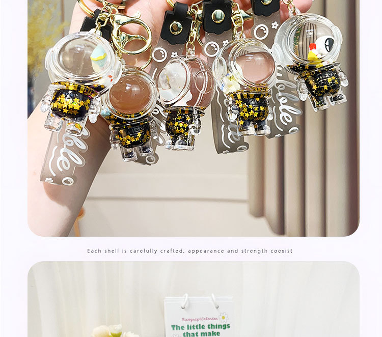 亚克力入油流沙爆闪宇航员太空人钥匙扣精致液体流沙挂件货源详情7