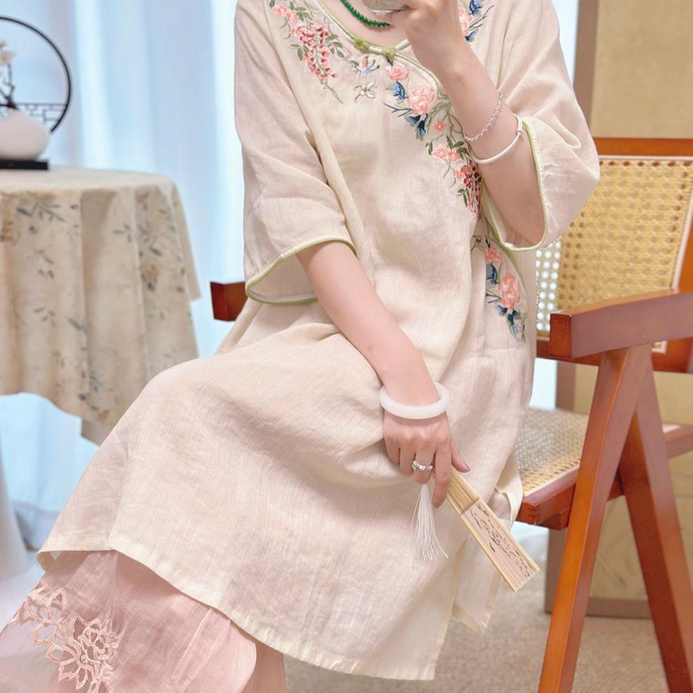 New spring and summer style of improved cheongsam, pure cotton, retro embroidery, Zen tea dress, mid-sleeved dress for women pic 1