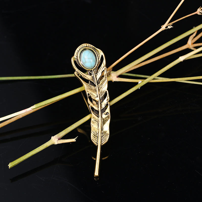European and American feather shirt brooches, summer retro hollowed-out gemstone clothing jackets, personalized and fashionable shirt pins and accessories pic 3