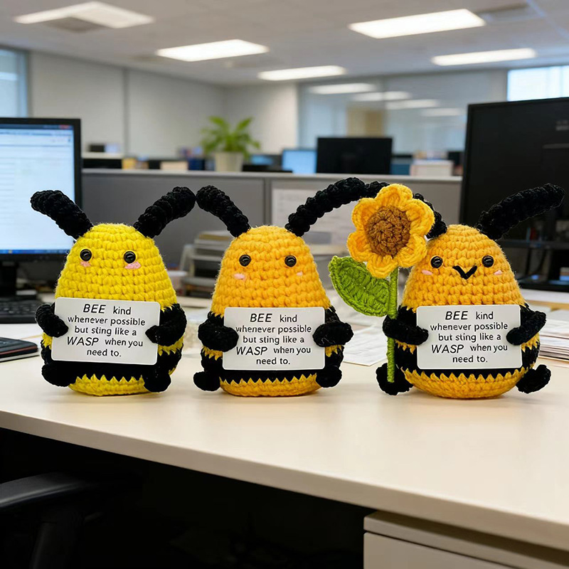 Cross-border finished hand-knitted dolls, bee-hugging small flowers, tulips, roses, cartoon and cute desktop ornaments pic 12