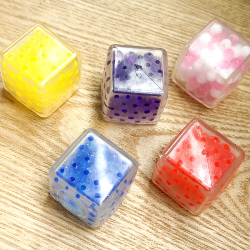 Amazon Needoh ice cube Beads, stress-relieving balls, Kneading Fun, stress-relieving cubes, traditional sports and leisure board game toys pic 4