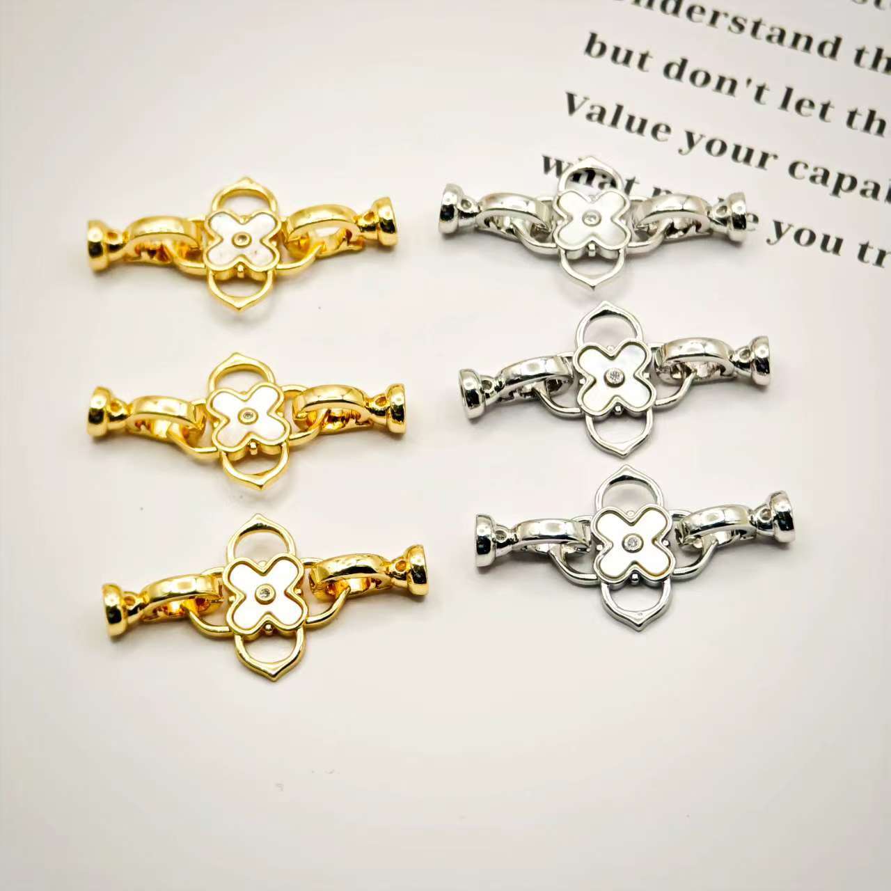 Pearl necklace clasp, natural pearl oil painting style drip oil, three-petal flower finish clasp, connecting clasp, sweater chain diy accessories pic 13