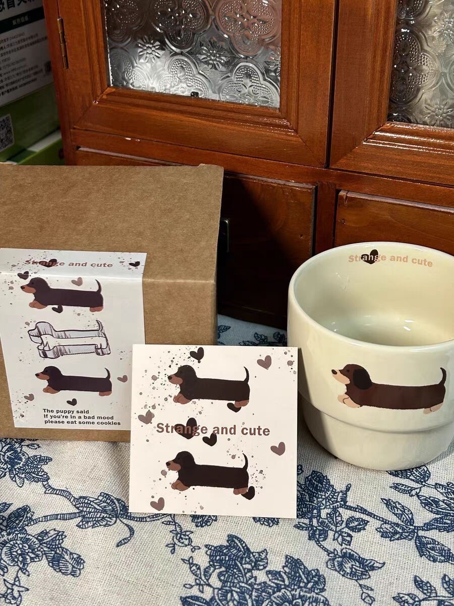 The original ceramic cute, niche and high-appearance-level cartoon mug, breakfast coffee cup, is a delicate sausage puppy pic 2