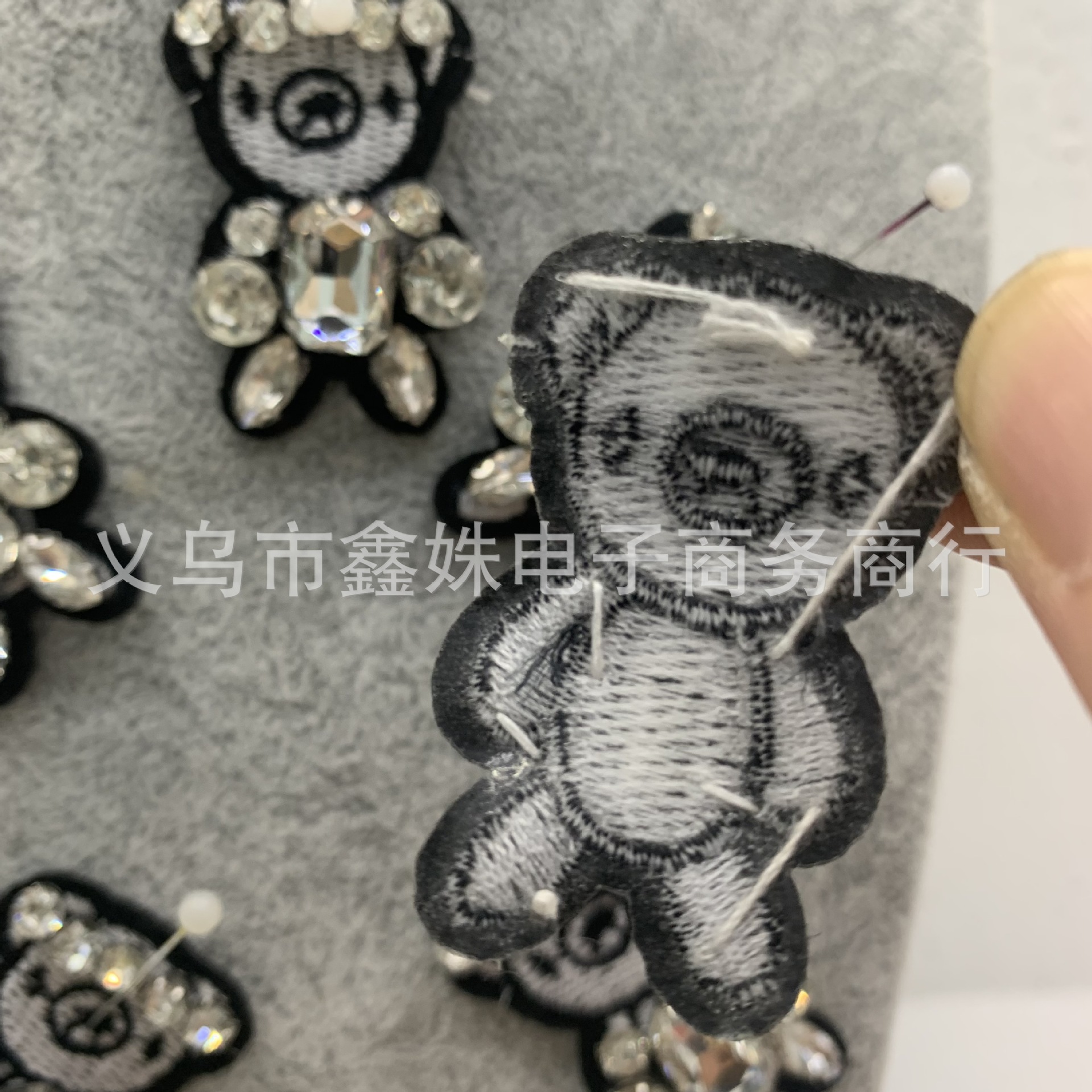 Bestseller bee diamond-encrusted beaded embroidery patchwork decoration with gold and silver thread subsidy pic 17