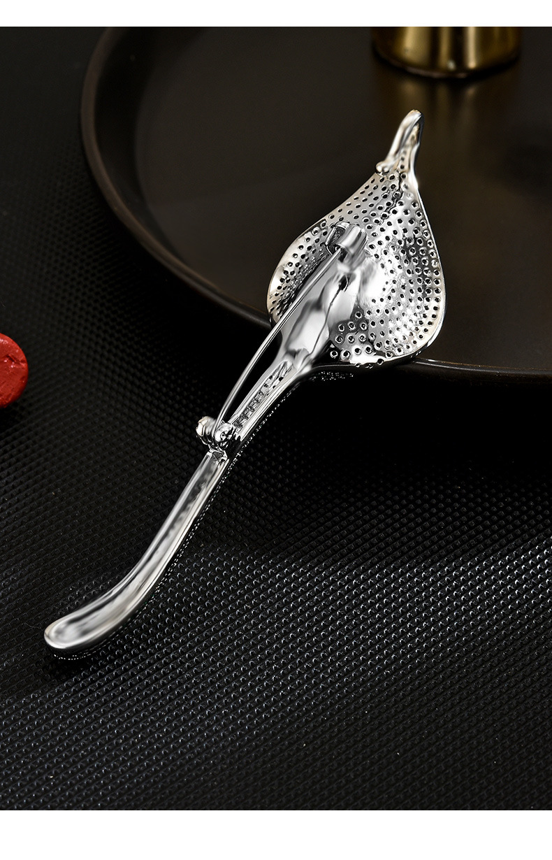 简约精致马蹄莲胸针高级感彩钻锆石防走光别针胸花配饰详情17