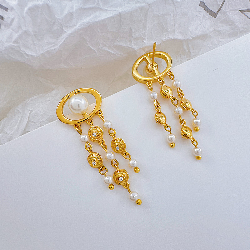 Nuevo estilo moda mujer pendientes calado rosa flor perlas pendientes premium sentido borlas magos luz accesorios de oído de lujo pic 11