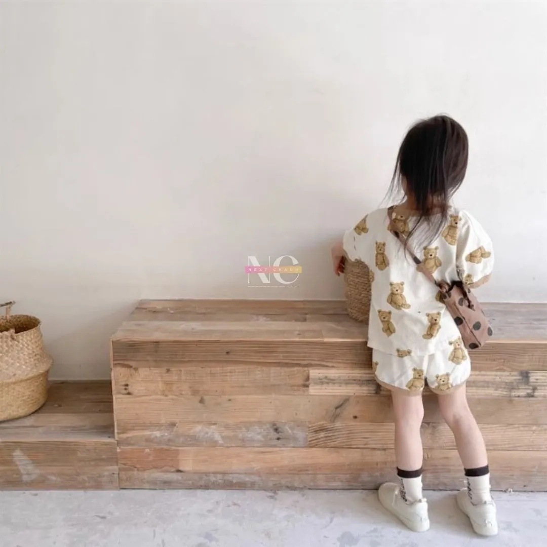 夏款ins可爱卡通熊短袖T恤上衣休闲短裤男女宝宝套装新款两件套潮详情1