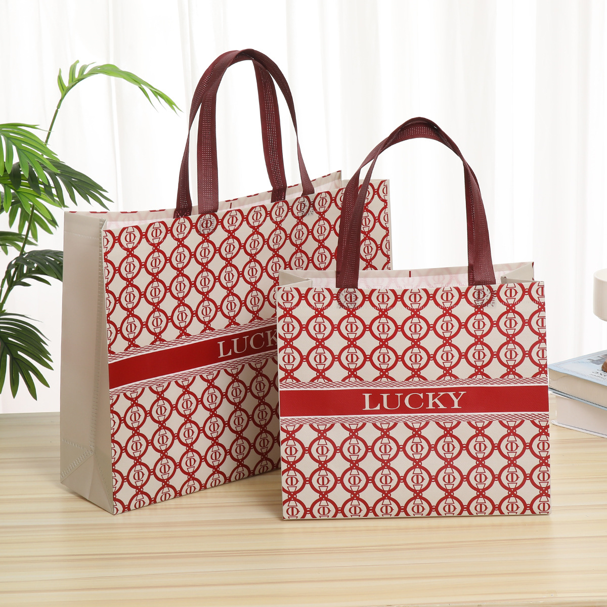 现货无纺布袋覆膜彩印横版服装购物手提袋 立体设计折叠便携广告礼品袋环保耐用详情9