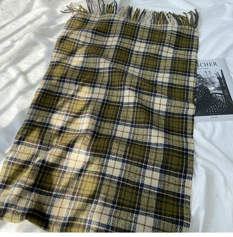 一件代发格子围巾女秋冬学生新款围脖韩系流苏高级氛围感保暖情侣百搭披肩地摊批发详情8