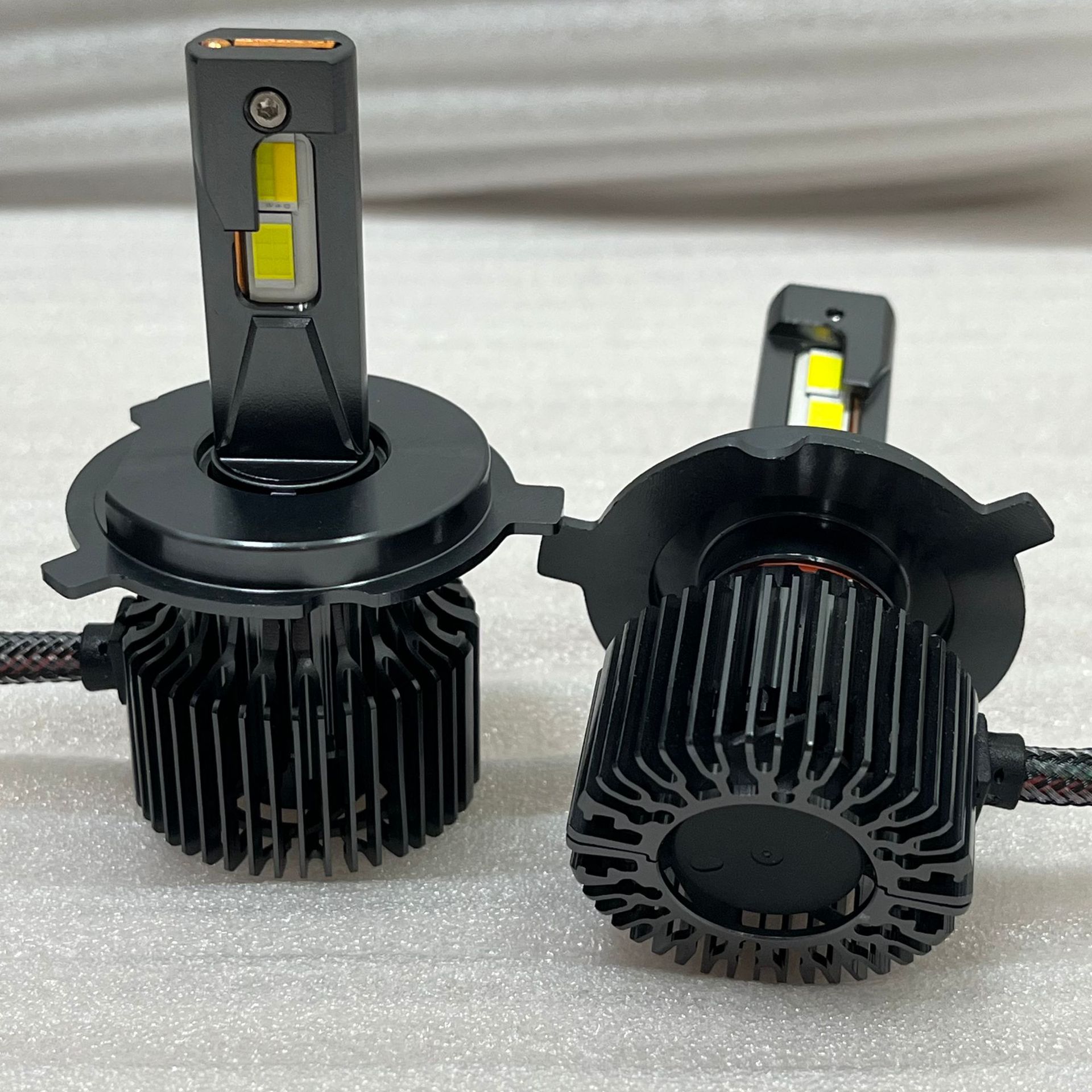 New 150W high-brightness automotive LED headlights, high-power LED car lights with 3 color temperatures, cross-border best-selling automotive headlights pic 11