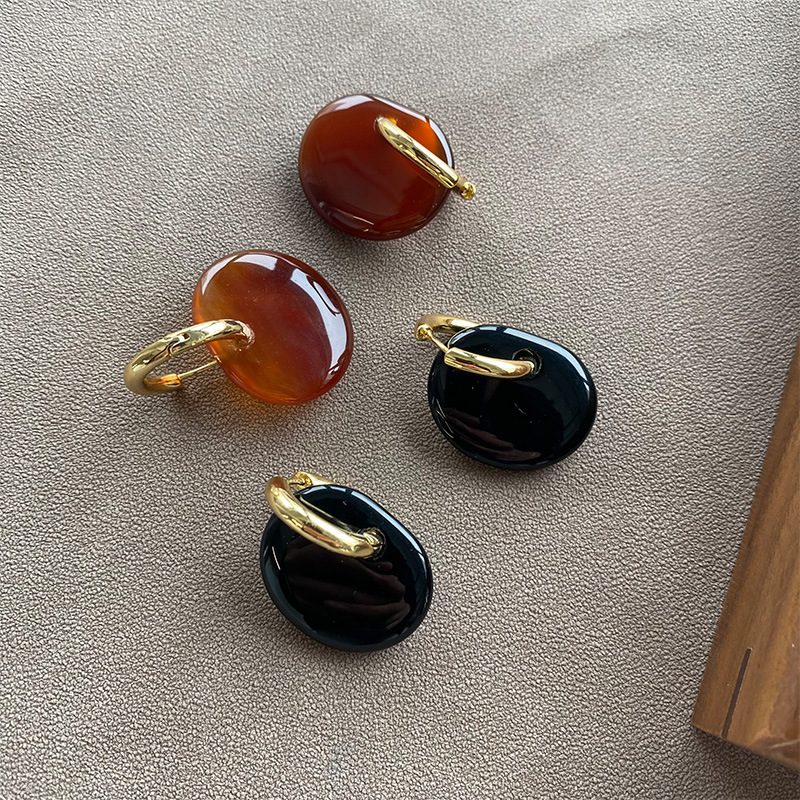 天然红玛瑙扁圆片金色耳扣时髦高级节日氛围简约小众设计轻奢项链详情3