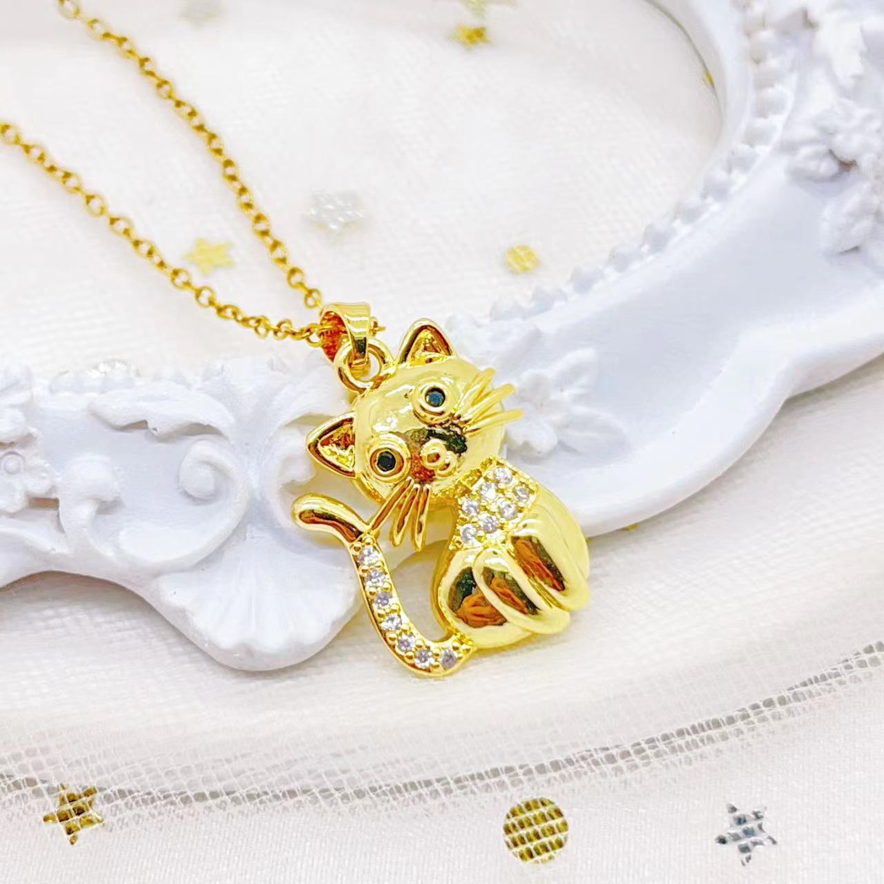 New simple European and American style necklace, cute animal dog, long-eared rabbit, kitten, light luxury and niche necklace for women pic 3