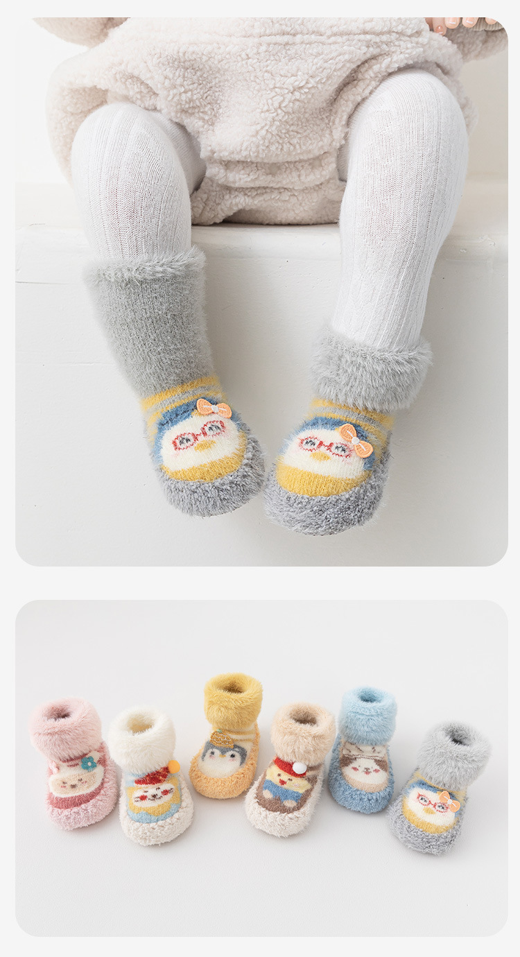 Baby socks and shoes for autumn and winter with fleece and thickening, baby floor shoes and socks, cartoon soft-soled shoes and socks for newborns, 0-1 year old pic 13