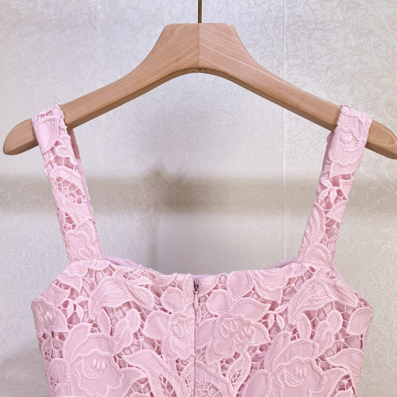 早秋2025法式小香风甜美荷叶边吊带重工双层蕾丝花卉蛋糕连衣裙女详情8