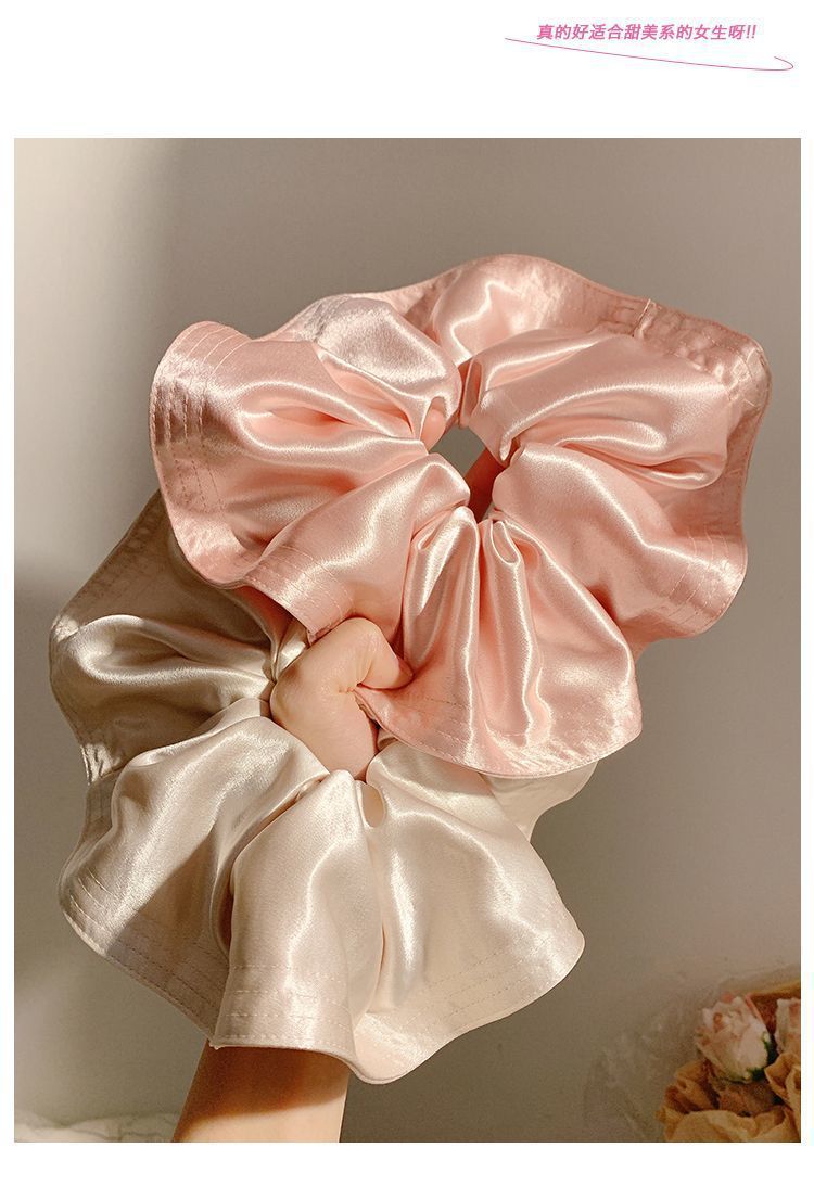 French-style gentle pink satin large intestine hair band, a luxurious and laid-back female style, oversized hair accessory with a hair tie pic 4