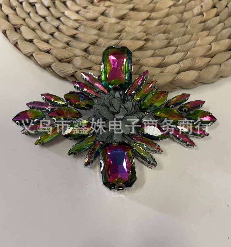 Handmade DIY water drill splicing glass drill diamond-shaped small flower clothing decoration pic 9