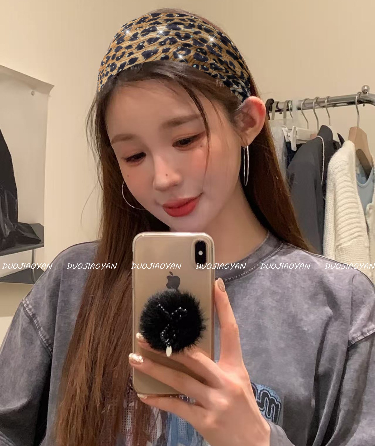 The new leopard print hot diamond hair band is a fashionable and hot girl. The wide-edge knotted elastic hair band is a sports sweat-absorbing headscarf for women pic 7