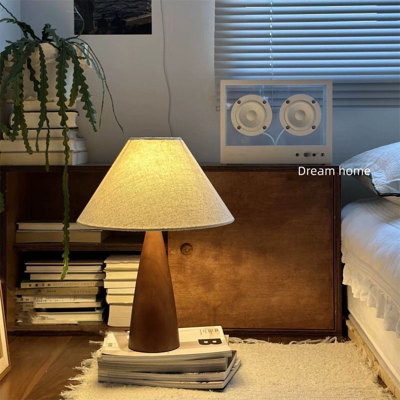 Chinese-style table lamp, simple American retro, European texture, new Chinese bedside lamp, bedroom and living room, modern and high-end feel pic 18