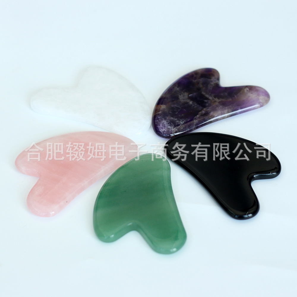 粉晶刮痧板心形刮痧按摩器美容面部脸部天然玉石手指粉水晶刮痧片详情5