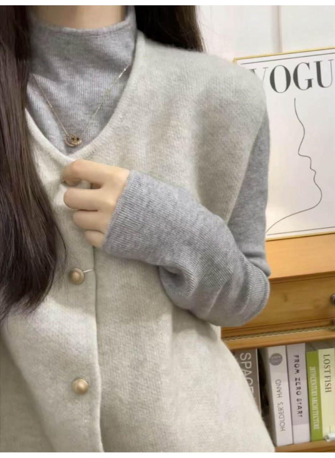 A small stand-up collar layering sweater with thickened fleece, a soft and soft base layer for women, a one-piece fleece inner layer for warmth in autumn and winter, long-sleeved pic 11