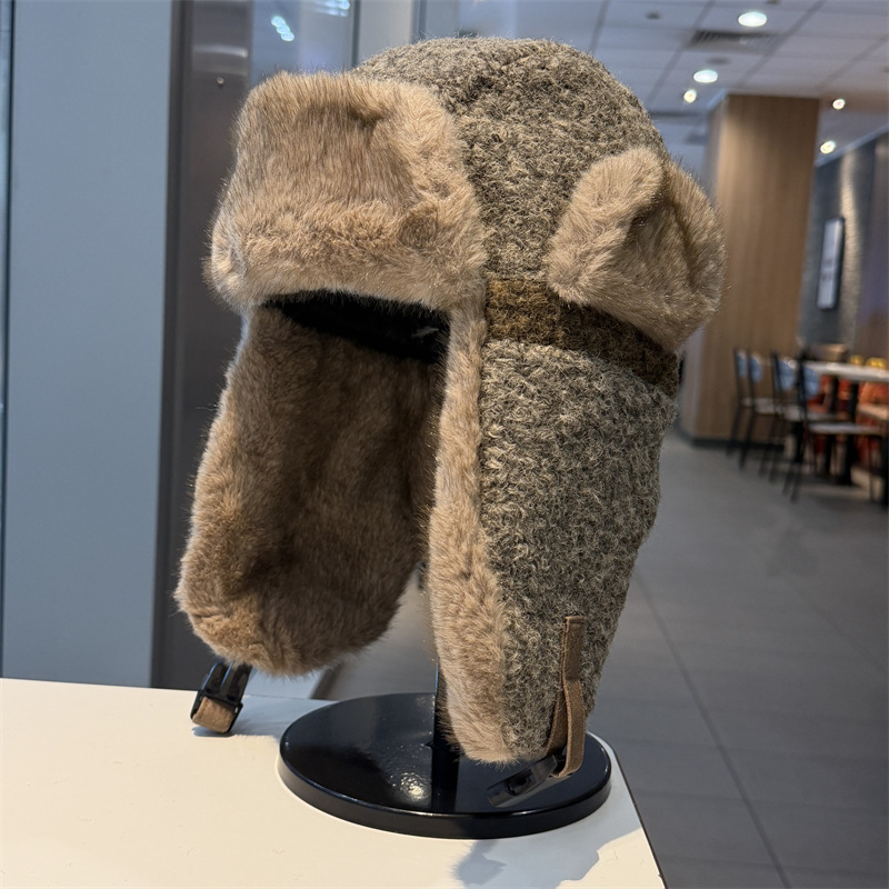 Suede fleece cap for children to make their faces look smaller in winter, protect their ears, keep warm, thickened, cycling, skiing in Northeast China, and protect against the cold, Lei Feng cap pic 2
