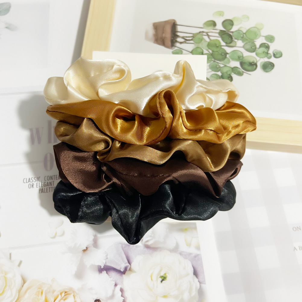 This is a popular cross-border bestseller in Europe and America. It features a high-end satin color and a milk coffee style hair tie for autumn and winter pic 7
