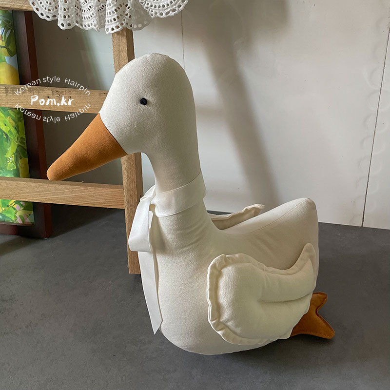新款韩版可爱小鸭子娃娃大小号可蹲立棉麻儿童安抚玩具房间摆件物详情9