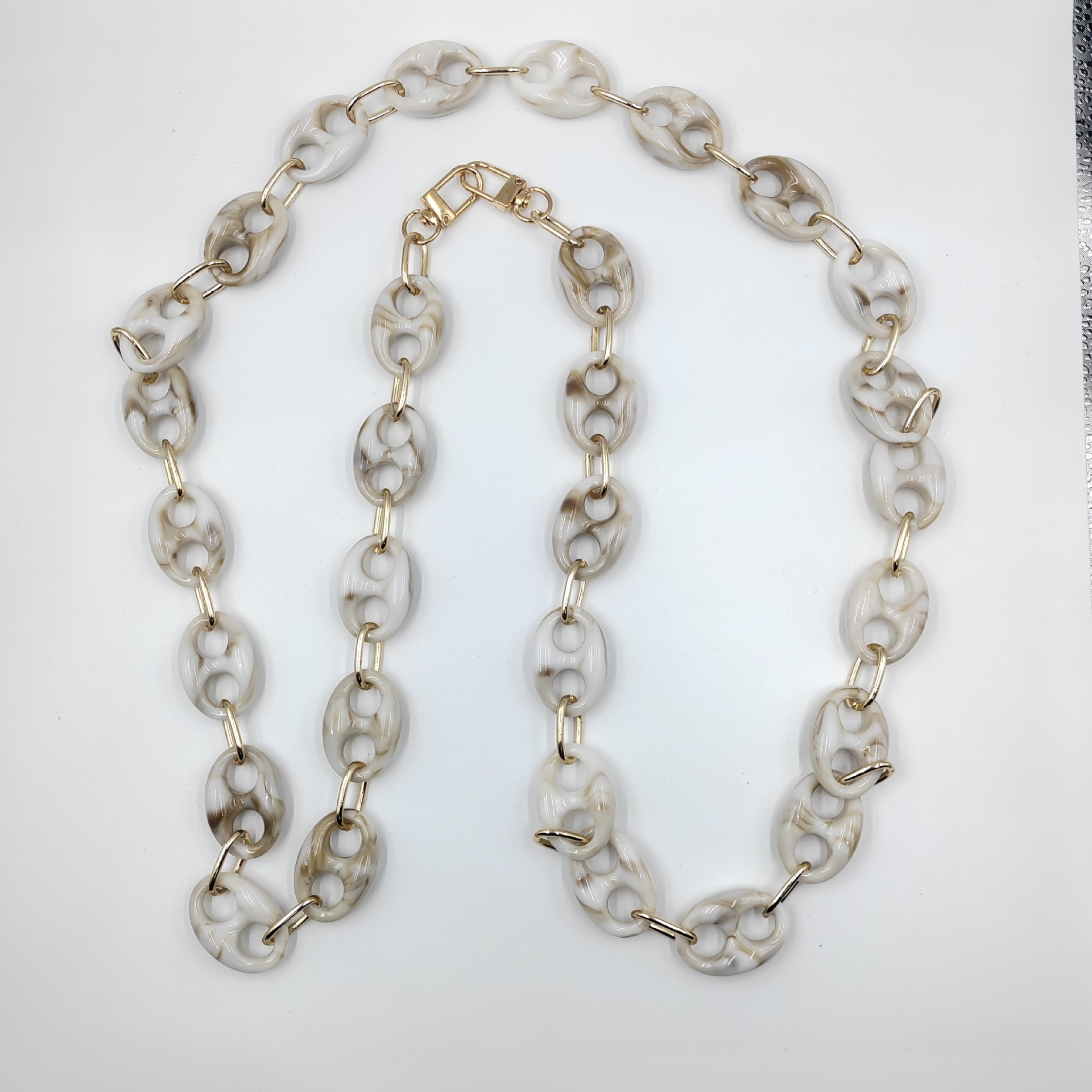 时尚百搭小众设计款个性亚克力手机长链斜挎欧美跨境饰品厂家直销详情12