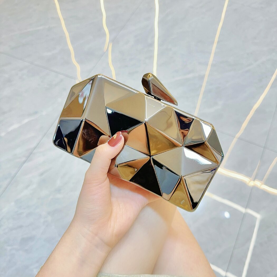 新款跨境外贸闪亮迷你手拿包晚宴包欧美复古名媛宴会包斜跨小女包详情2