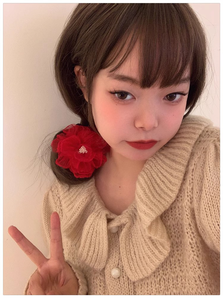 The color is super spring-like ~ Vacation-style large flower hair clip, side clip, new 2024 bangs hair accessory for women pic 21