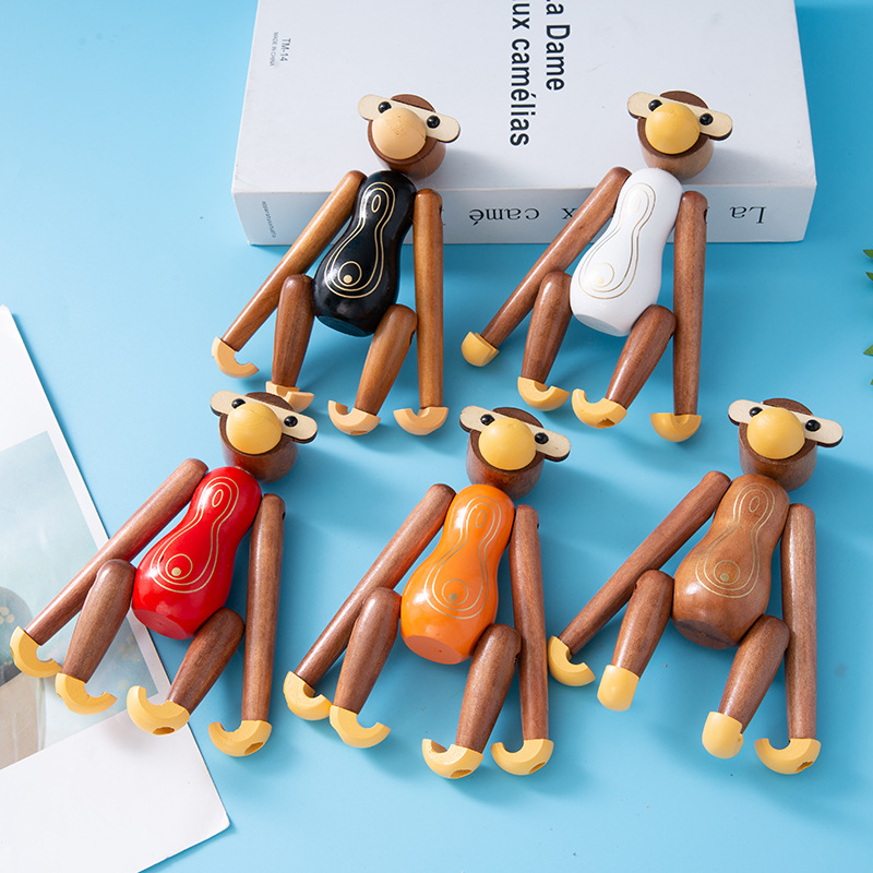 创意卡通木质摆件懒人桌面手机支架倒挂猴北欧风装饰品摆件批发详情3