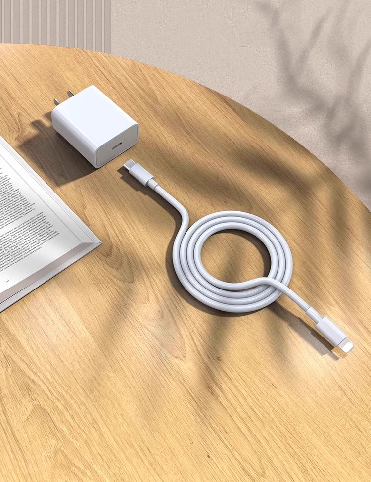 PD20W快充套装适用于iPhone苹果手机iPad充电器闪充数据线5V/3A详情29