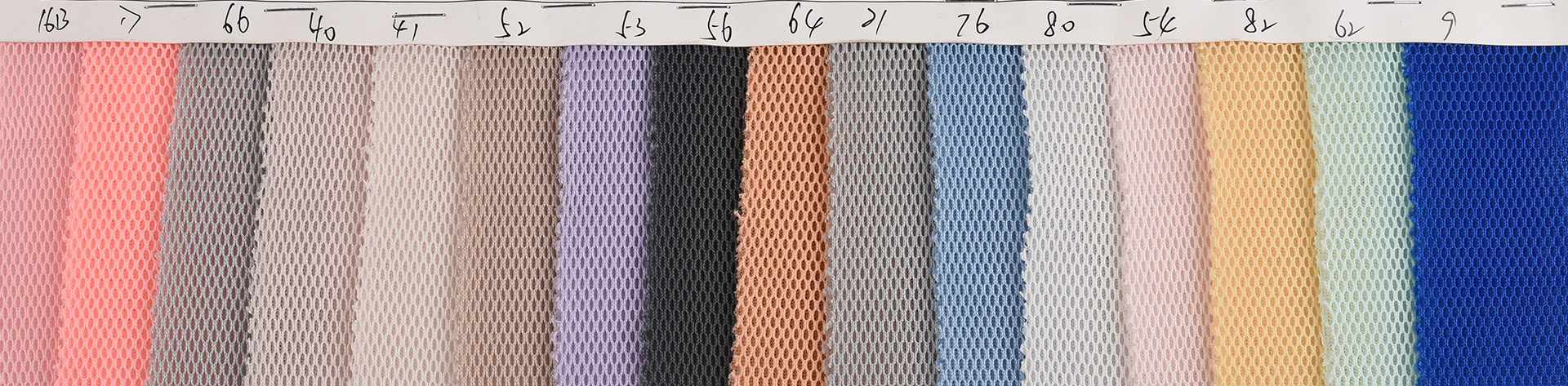 All-polyester 1137 sandwich knitted mesh fabric in stock for sports bags, backpacks and shoe materials. Sandwich mesh fabric mesh pic 10