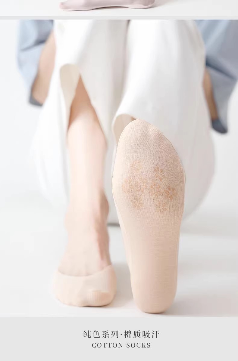 Ice silk boat socks for women, shallow mouth, invisible, freely cut summer thin sweat-absorbing and breathable socks, silicone anti-slip and non-dropping heel socks pic 19
