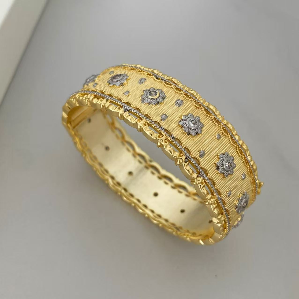 Medieval court-style brushed craftsmanship, high-end vintage cloche ring bracelet, fashionable, exquisite and trendy set pic 9