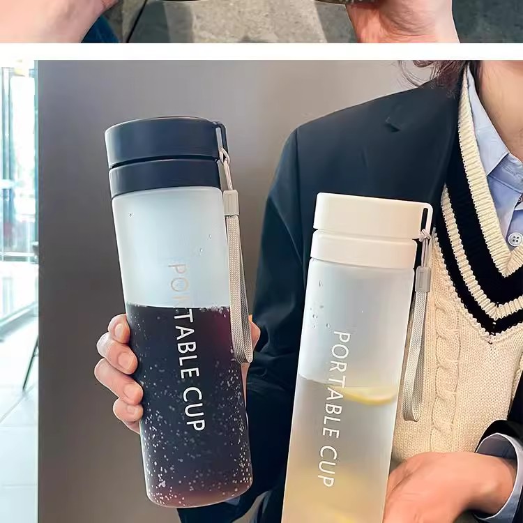Summer new high appearance level water cup for male students, simple Korean version portable cup, large capacity, anti-drop plastic cup pic 6