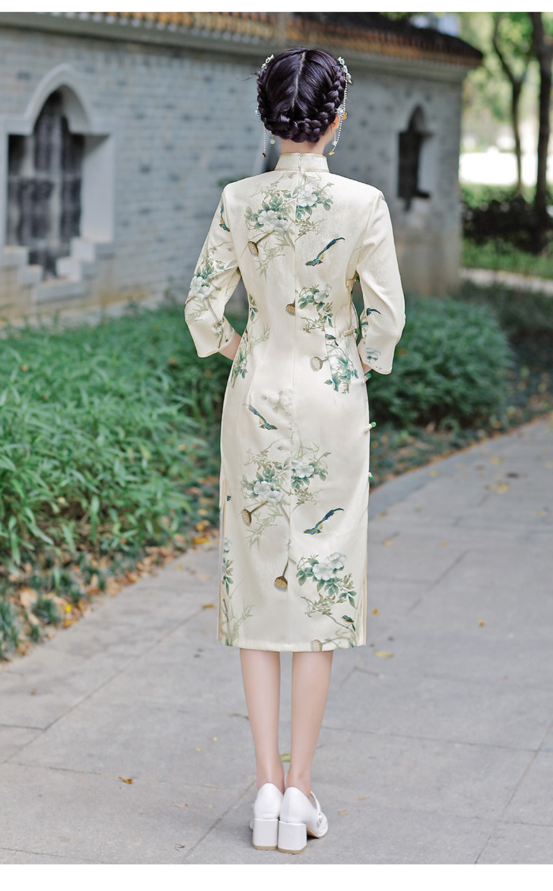 New national trend and Republic of China style cheongsam, green and elegant, combined with lace, three-quarter sleeves, young kimono and girl cheongsam pic 13