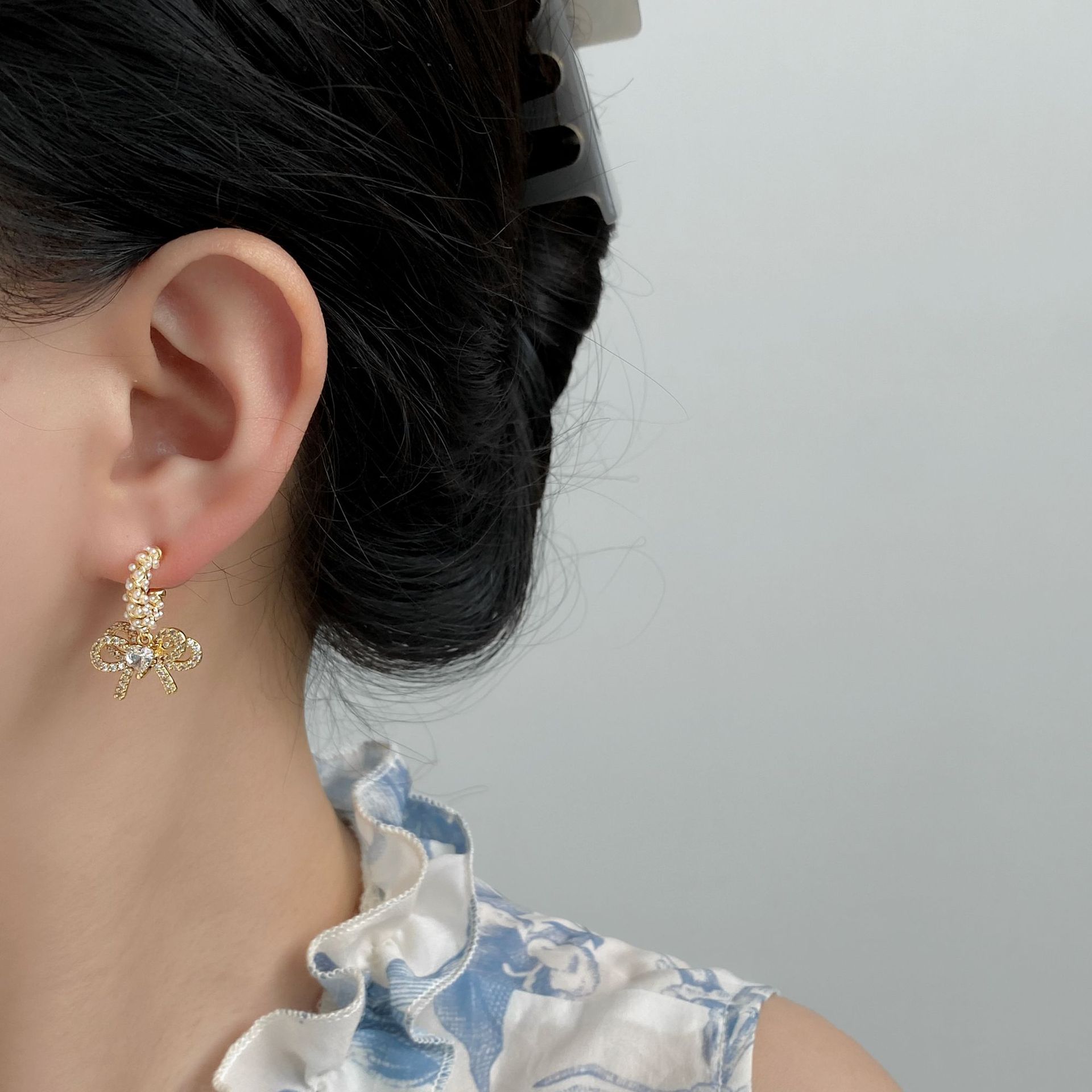 新款时尚耳环设计爱心精致蝴蝶结超闪超仙轻奢日韩珍珠甜美清新女详情4