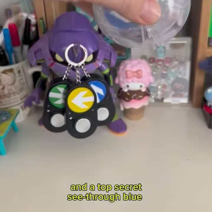 Cross-border manufacturer Australian sidewalk traffic light button keychain sound accessory creative gift Commemorative gift pic 4