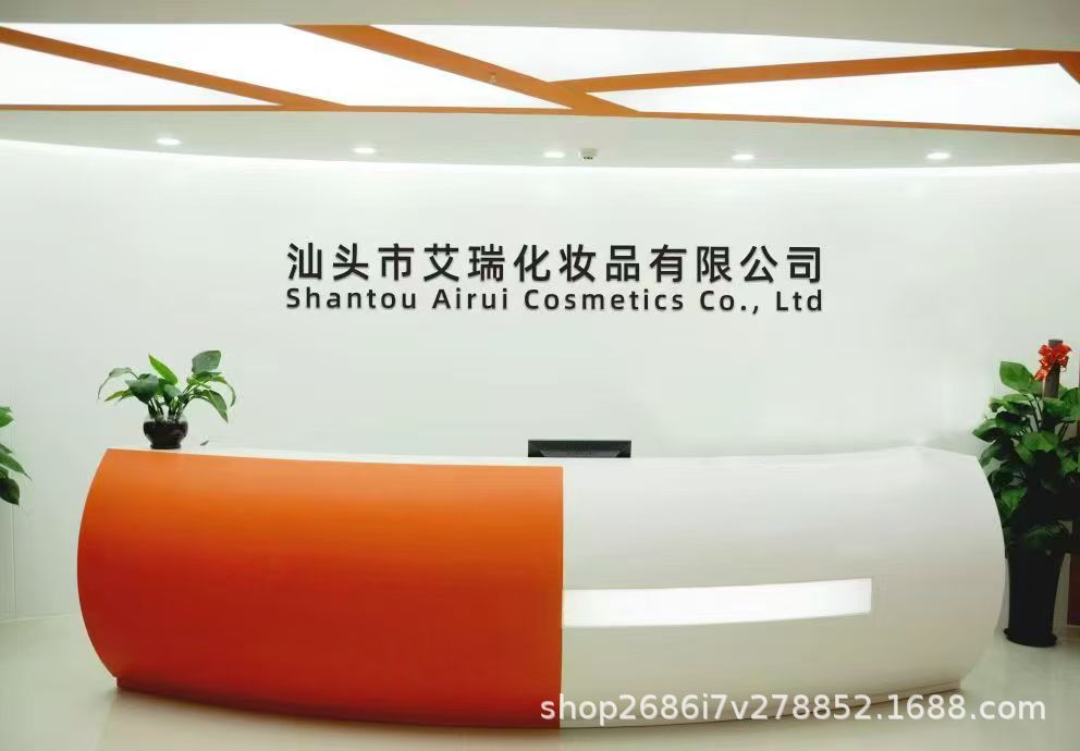 跨境外贸SOMBONG 全肤质适用 5 合 1 男士洗面奶工厂批发详情3