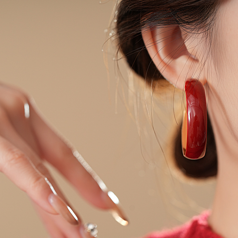 银针安可拉红色滴油宽面圆形耳环港风高级感耳圈简约气质潮流耳饰详情13