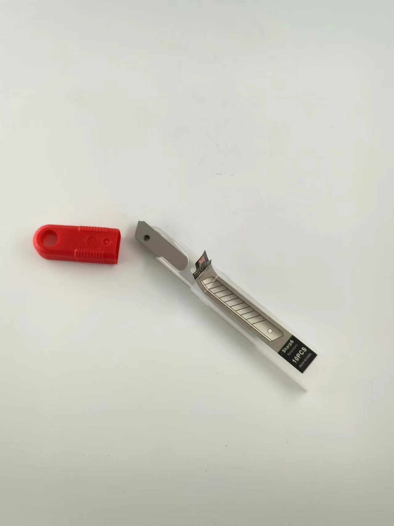 Utility knife blades, paper cutting blades, medium blades, large wallpaper blades, 9mm blades, high quality and sharp pic 1